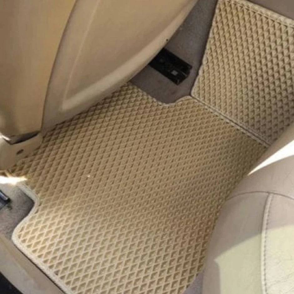 Koberce EVA pro Volkswagen Passat B7 7. generace Kombi (2010–2015)