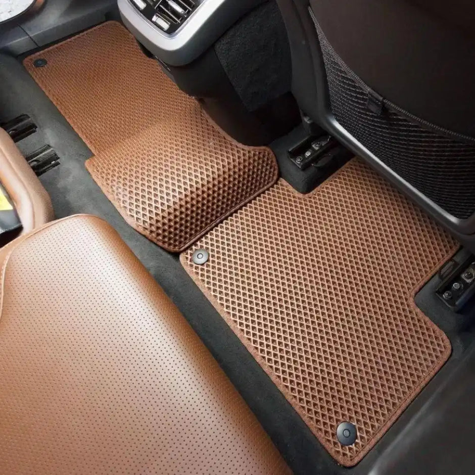 EVA rohože pro Fiat Doblo 2. generace minivanu (od roku 2010)